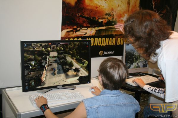 Дети интересовались новой игрой не меньше других дисциплин