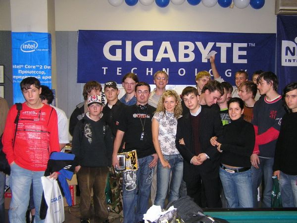 Фото на память. Giga-games 2006 SPb