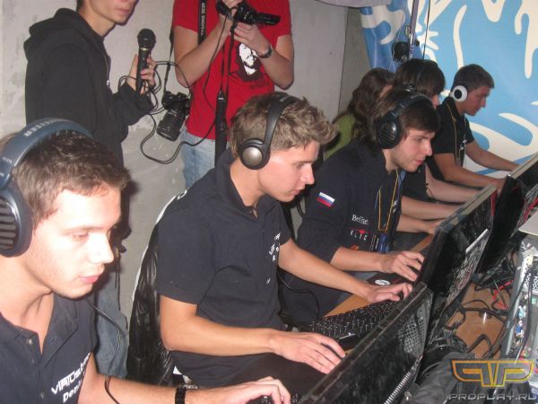 Virtus.Pro в полуфинале