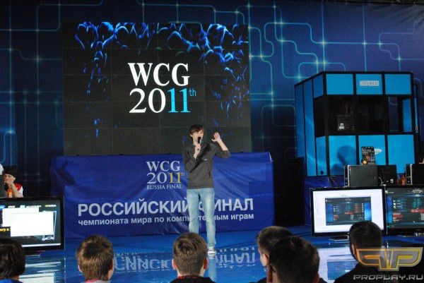 Ведущий рассказывает, что сегодня ожидает нас