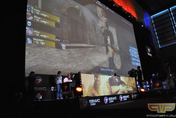 Финал по CS:GO на сцене