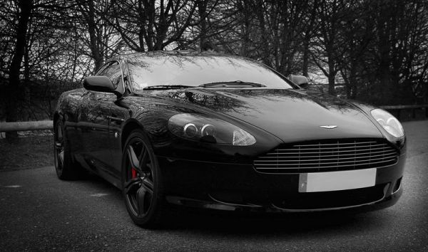 красавчик DB9